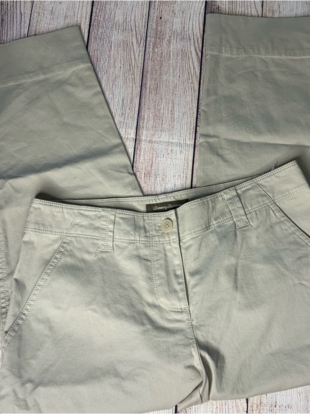 TOMMY BAHAMA Tan Cropped Pants 4